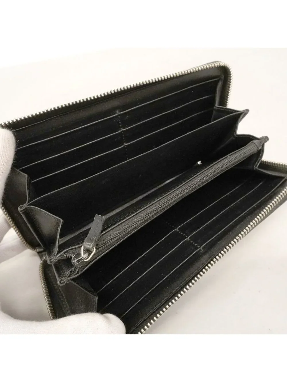 Gucci Wallet Blade Leather Black Silver